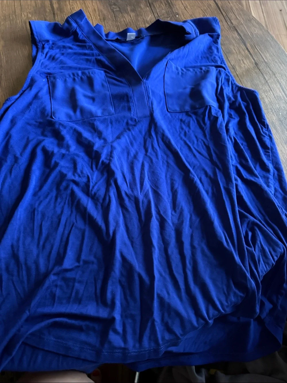 Cable & Gauge Cobalt Blue Sleeveless V-Neck Top - Picture 1 of 2